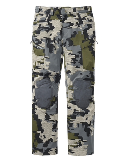 Front of PRO Pant in Verde Camouflage