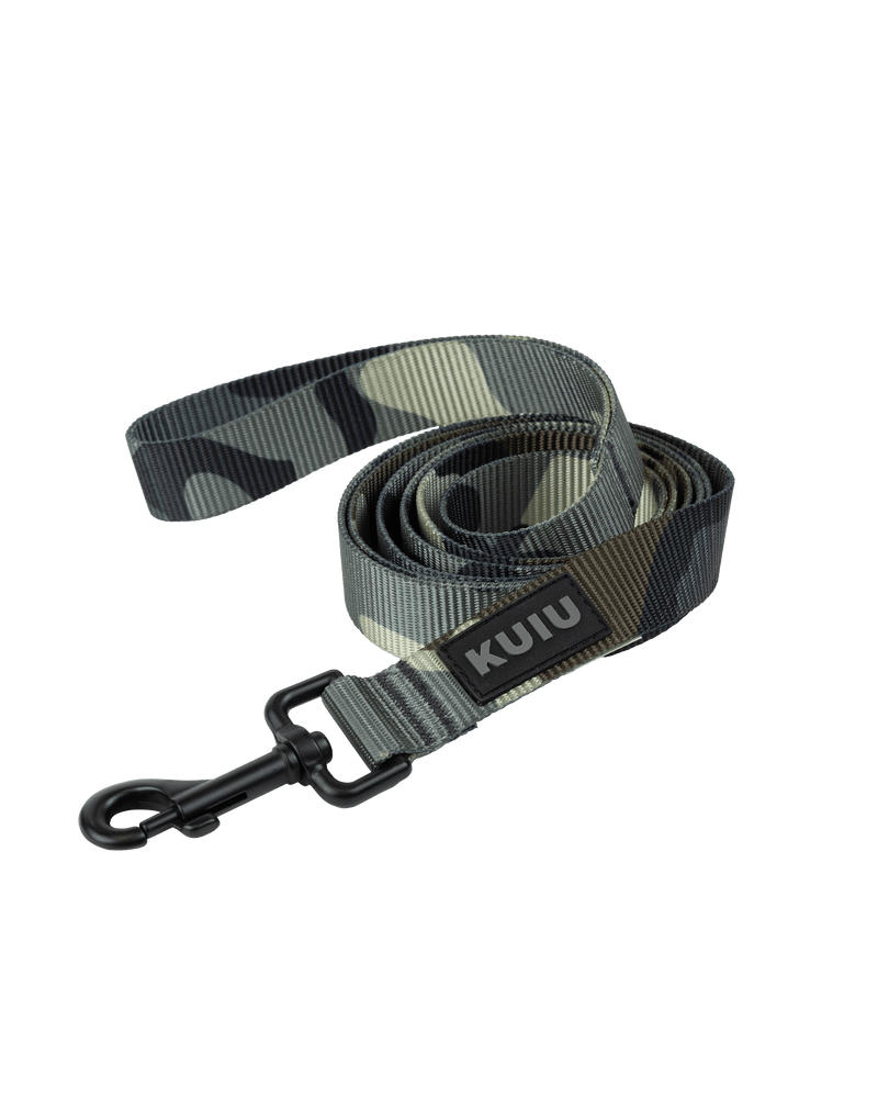 Camo Webbing Dog Leash in Vias Camouflage