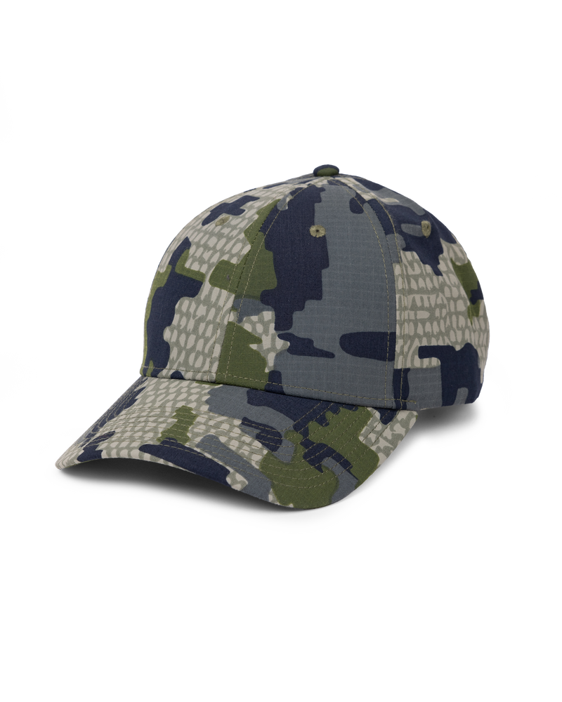 Front of Blank KUIU PRO Hat in Verde Camouflage